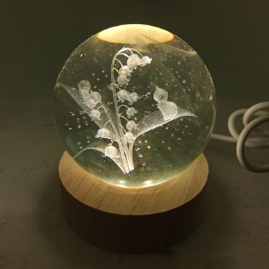 Ночник хрустальный шар 6см ландыши на деревянной подставке LED подсветка/от USB - фото
