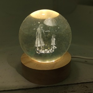 Ночник хрустальный шар 6см забота на деревянной подставке LED подсветка/от USB - фото