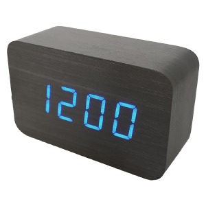 Часы настольные с будильником VST-863-5 в виде черного дерев.бруска с синей подсветкой - фото